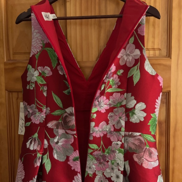 Eliza J, NWT Size 12 Floral Dress - Picture 2 of 12